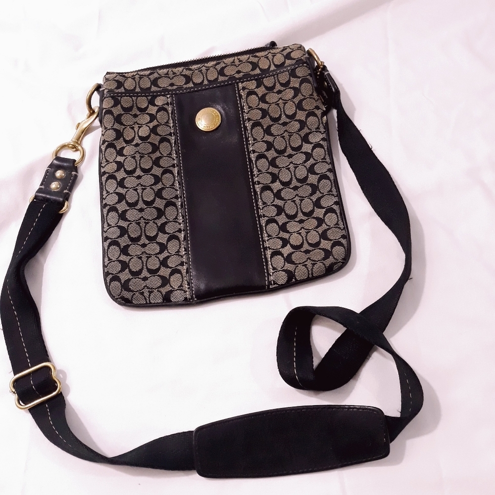 Coach Authentic Vintage  Black and Gray Shoulder/Crossbody Bag